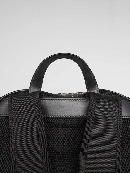 Gucci Black Leather \